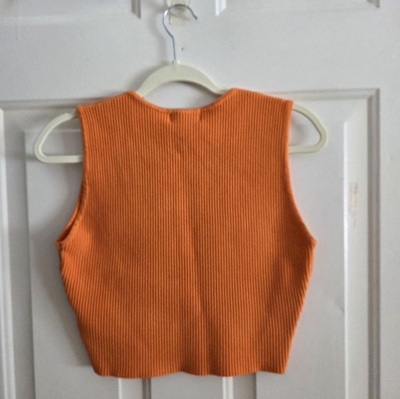 HOUSE OF HARLOW 1960 Crop Top Ribbed Knit Luxe Essentials Stretch NWT Size L - Picture 5 of 5